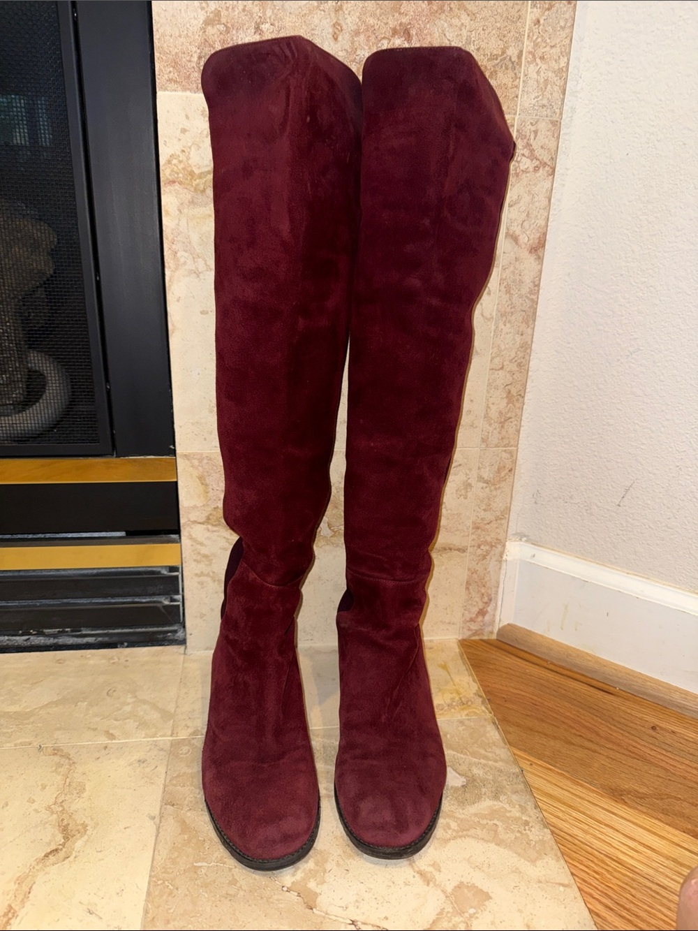 Women's Over-the-Knee Suede Boots - Burgundy
Stuart Wiseman size 9